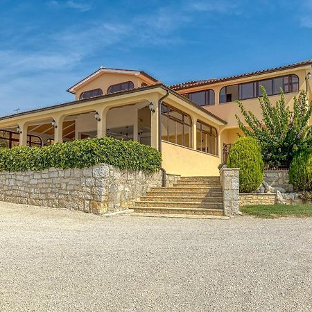 Cottage Nilda I Musalez Экстерьер фото